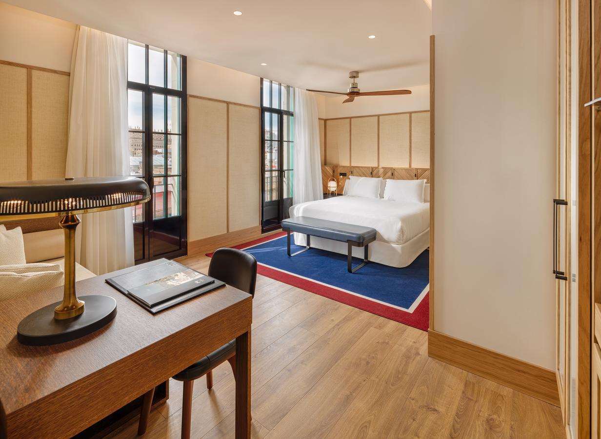 H10 Madison 4* Sup Hotel Barcelona Exterior foto