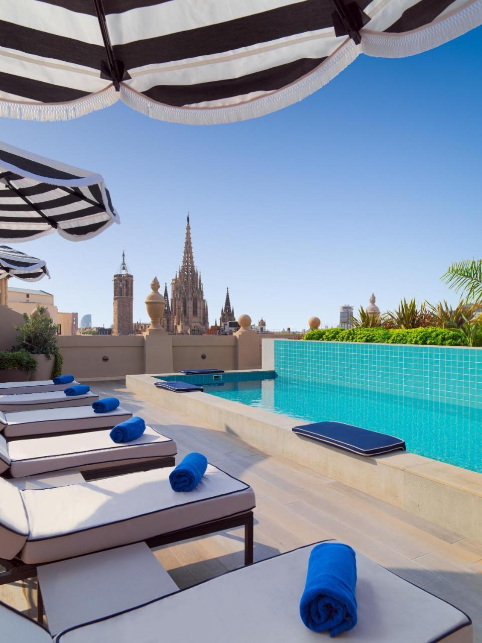 H10 Madison 4* Sup Hotel Barcelona Exterior foto
